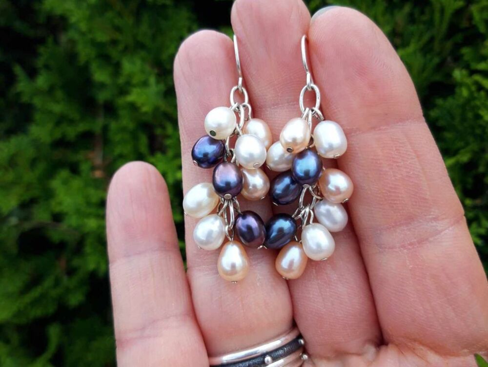 REFURBISHED Sterling silver & freshwater pearl earrings