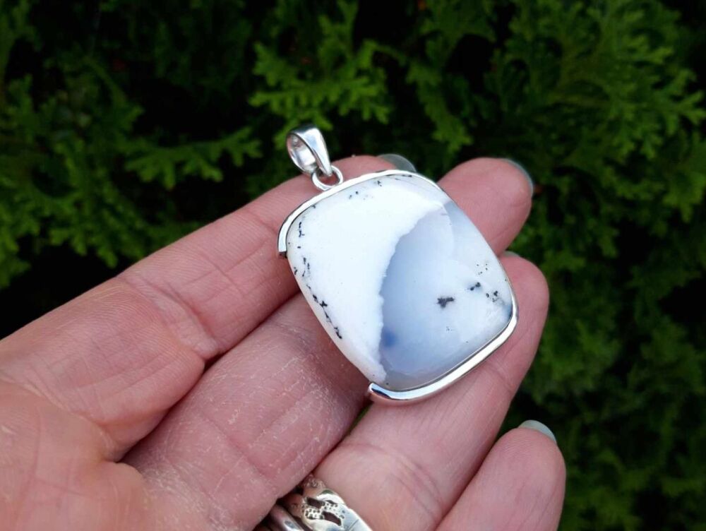 REFURBISHED Sterling silver & dendritic agate pendant