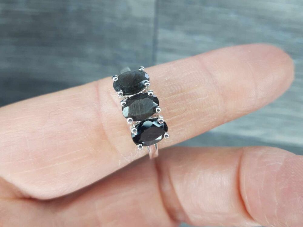REFURBISHED Sterling silver & silver sapphire trilogy ring (P ½)