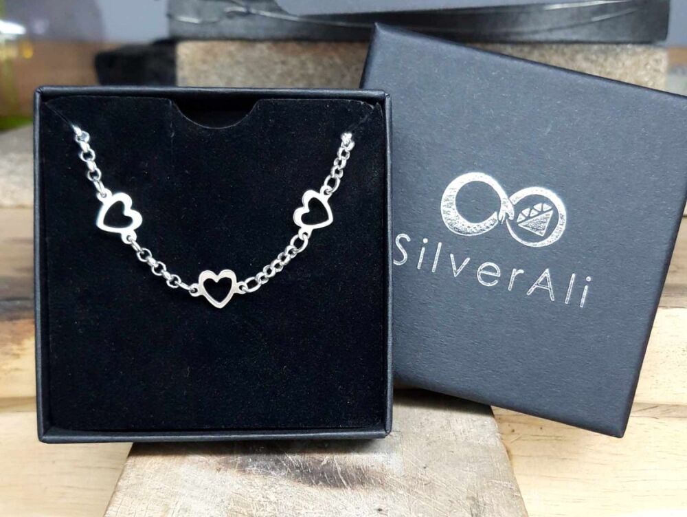 MODIFIED Sterling silver tri-heart anklet