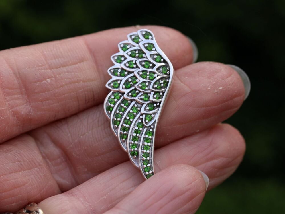 REFURBISHED Unusual sterling silver & chrome diopside wing pendant
