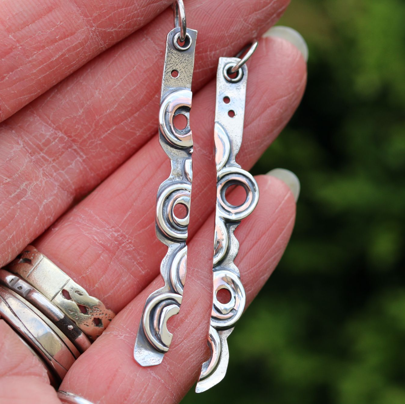 SilverAli Handmadea brutalist earrings rectangle in half with copper rings  (2).JPG