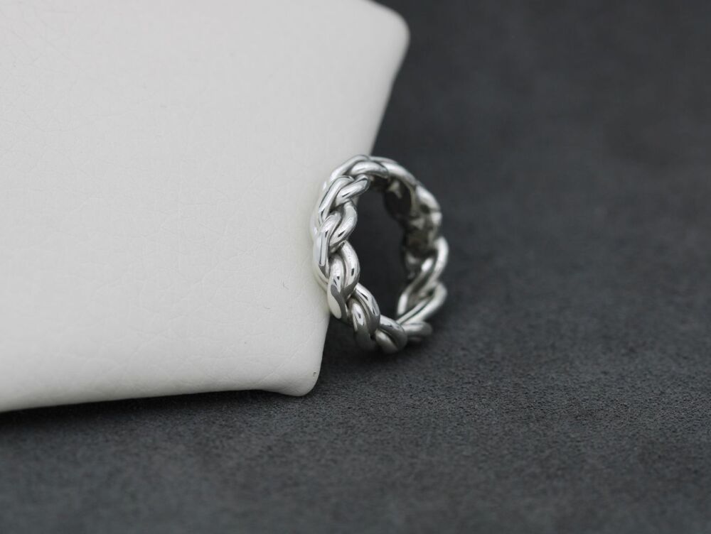REFURBISHED Sterling silver woven ring (I ½)