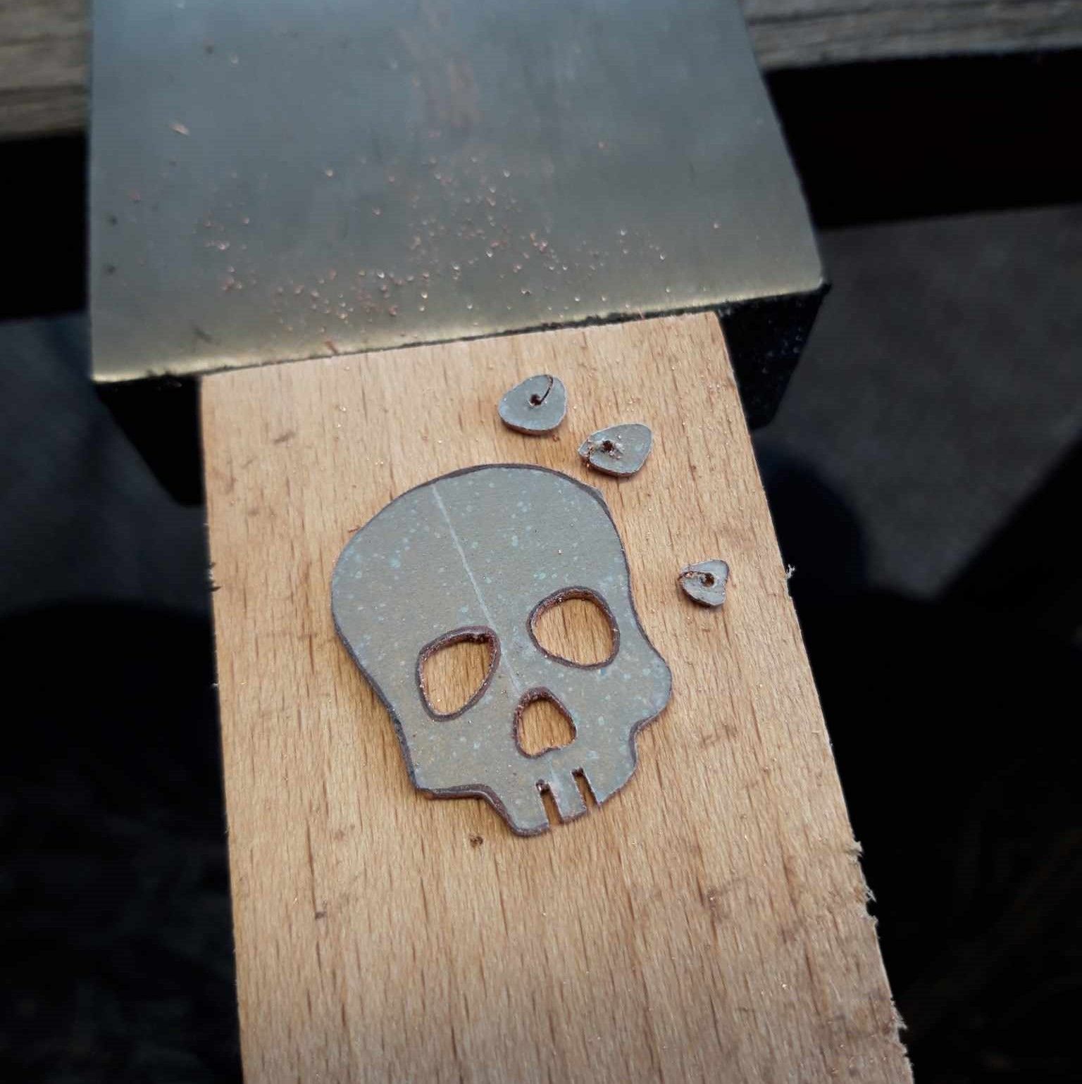 Skull template 1 (d) cropped
