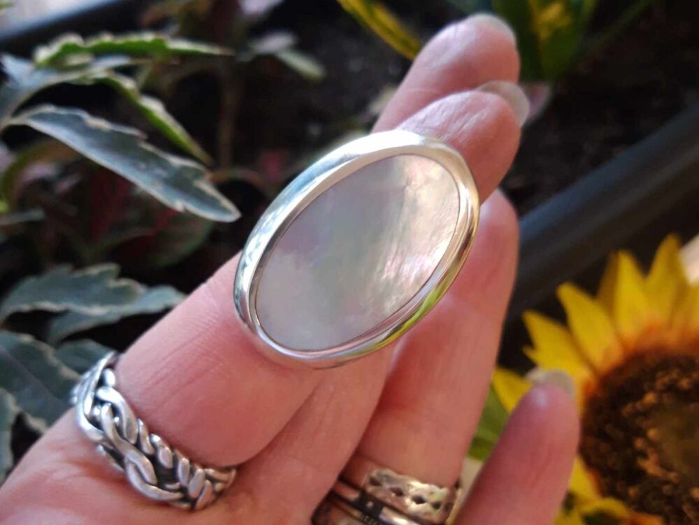 REFURBISHED Long oval sterling silver & mother of pearl ring (J)