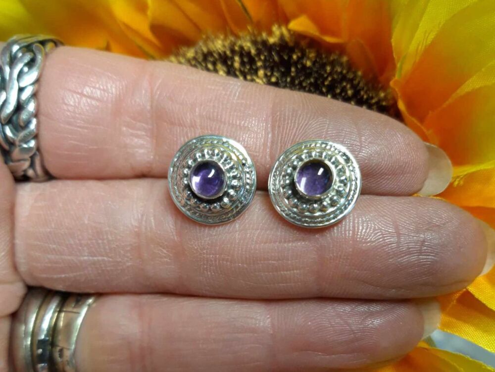 REFURBISHED Sterling silver & amethyst Bali style stud earrings