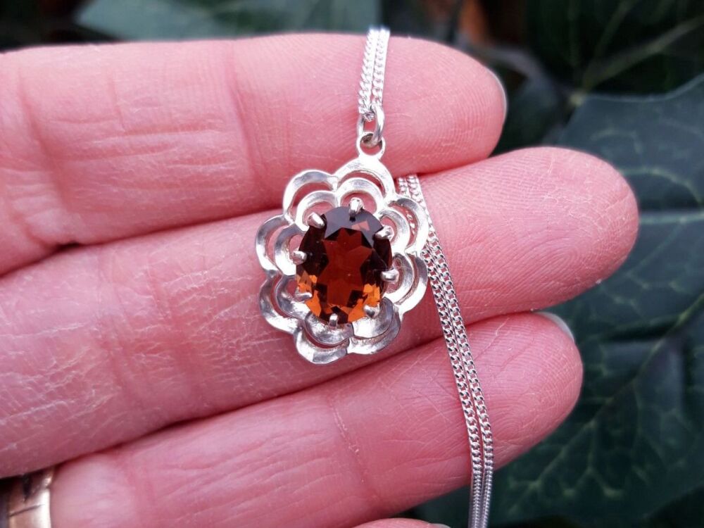 REFURBISHED Fancy vintage sterling silver & brown stone necklace