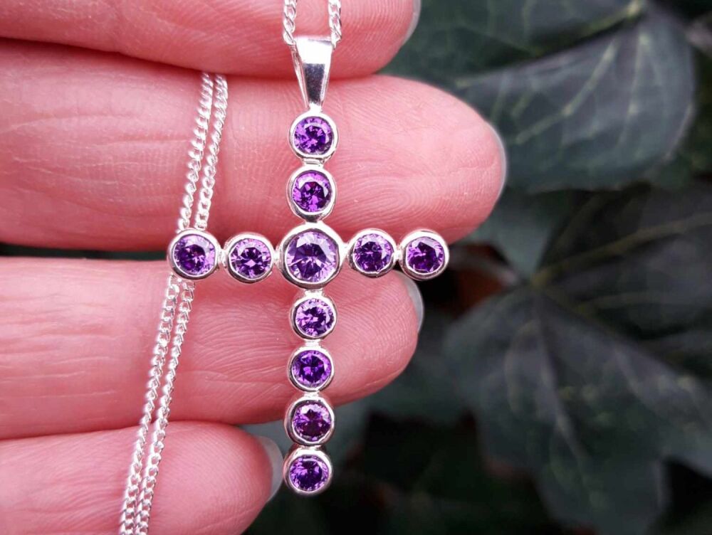 NEW Sterling silver & purple stone cross necklace