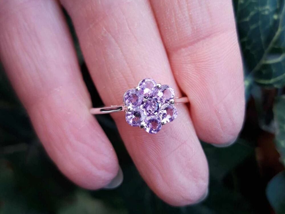 REFURBISHED Sterling silver & amethyst cluster ring (T 1/2)