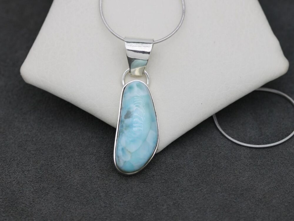 REFURBISHED Sterling silver & larimar necklace