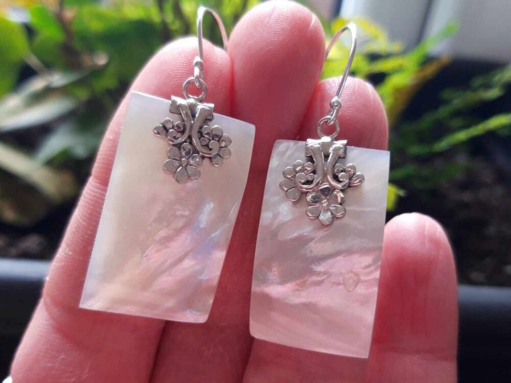 REFURBISHED Sterling silver & mother of pearl earrings with floral detail