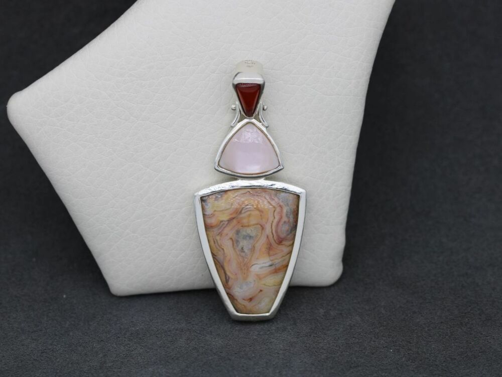 REFURBISHED Sterling silver, agate, mother of pearl & carnelian pendant