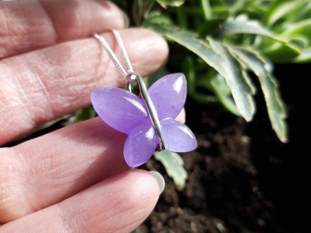 REFURBISHED Sterling silver & jadeite butterfly necklace