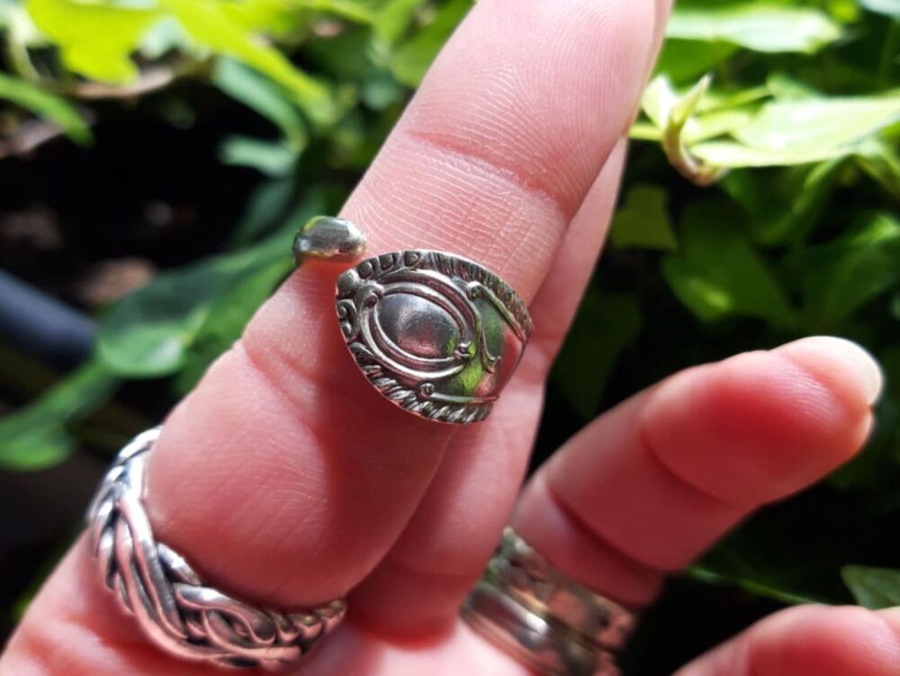 REPURPOSED Spoon ring (N)