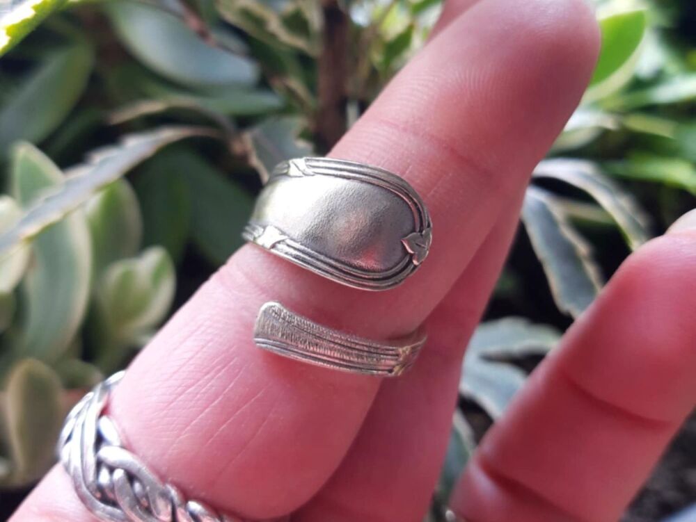 REPURPOSED Spoon ring (P)