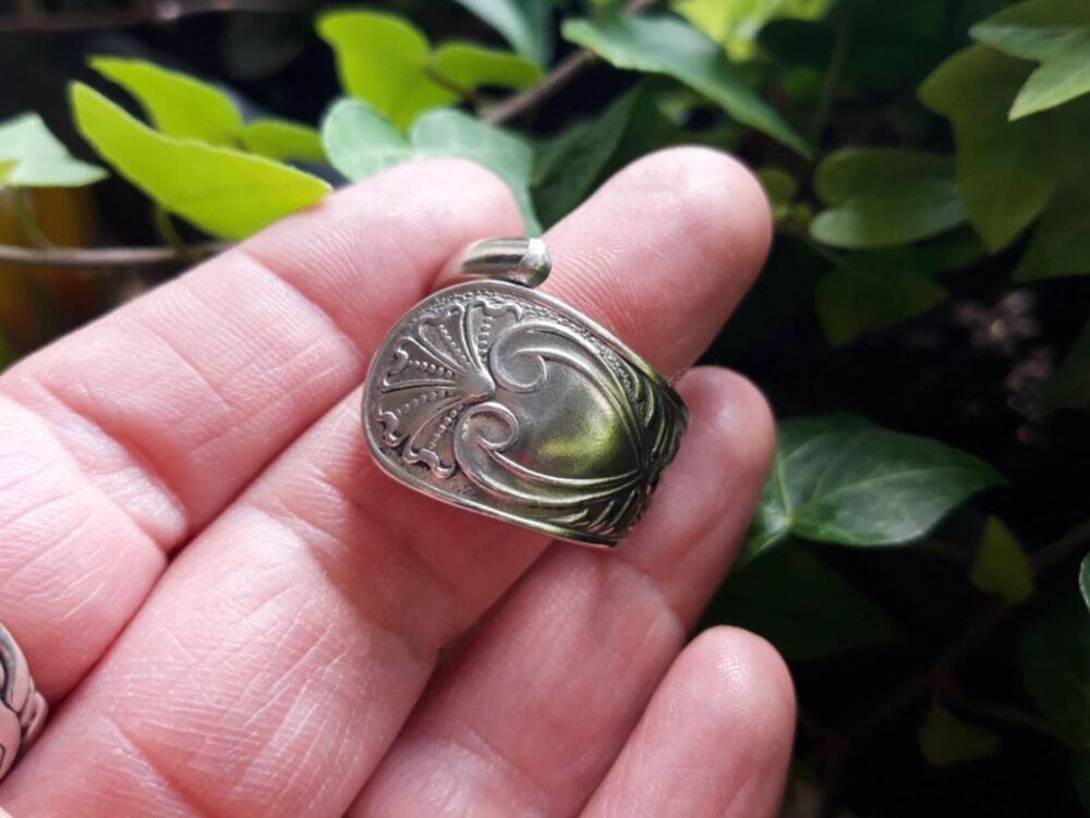 REPURPOSED Spoon ring (S)