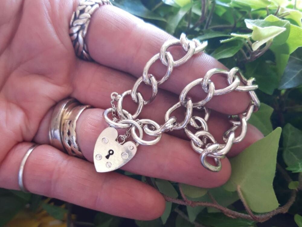 REFURBISHED Vintage sterling silver charm bracelet with heart padlock clasp