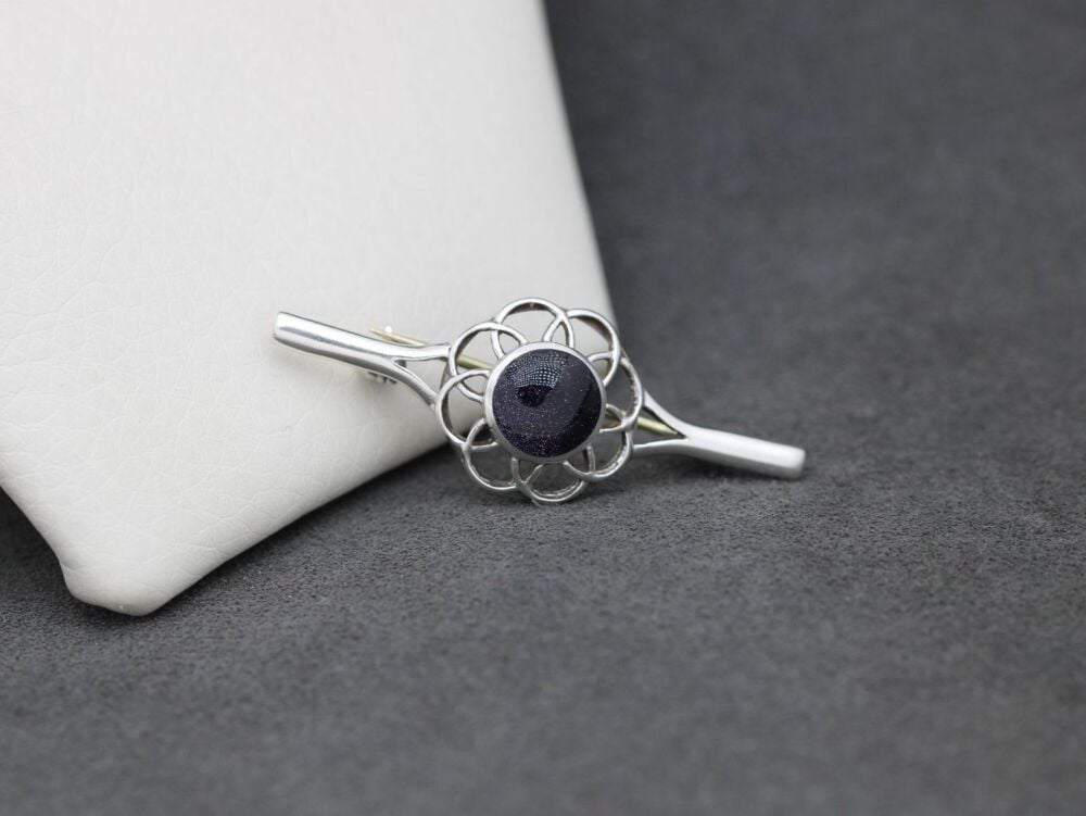 REFURBISHED Vintage silver & blue goldstone brooch