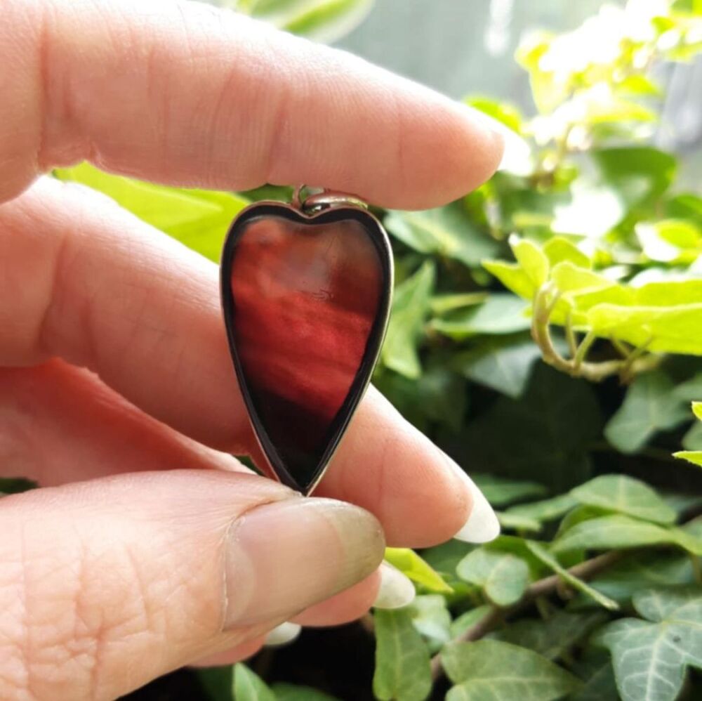 REFURBISHED Sterling silver & agate heart pendant