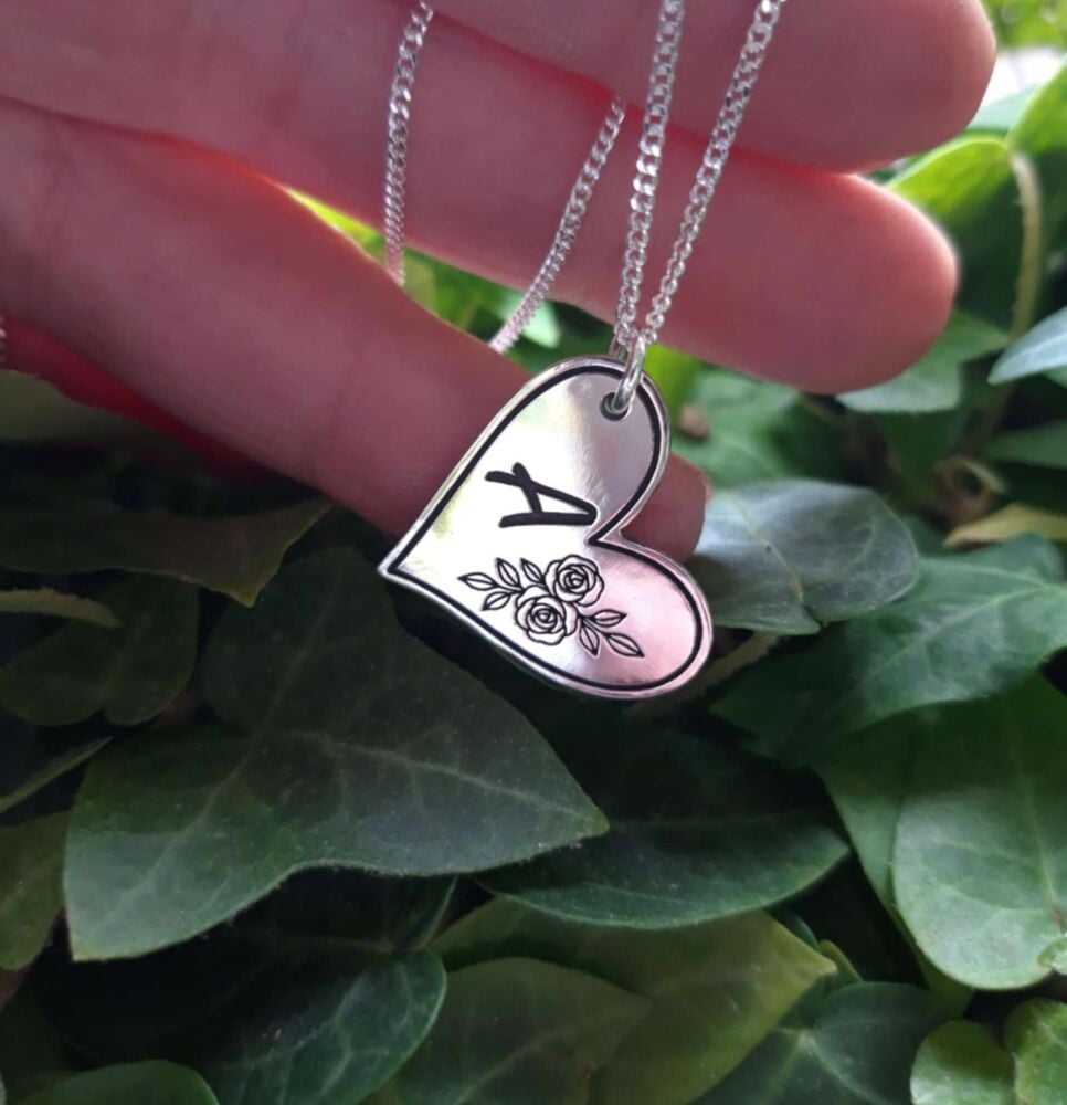 STERLING SILVER Personalised heart pendant