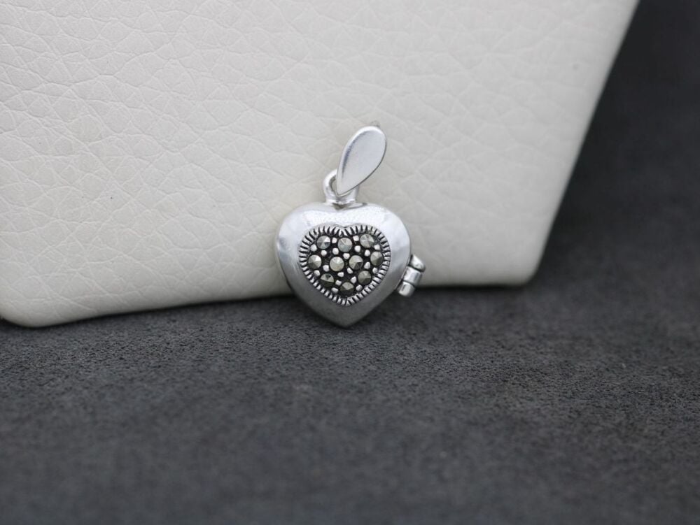 REFURBISHED Tiny sterling silver & marcasite heart locket