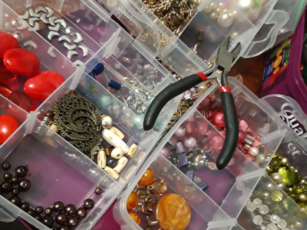 .9th April 2026 (Thursday) Costume Jewellery Upcycling 7-9pm