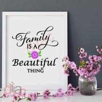 FAMILY IS A BEAUTIFUL THING <br>15 x 15 cm
