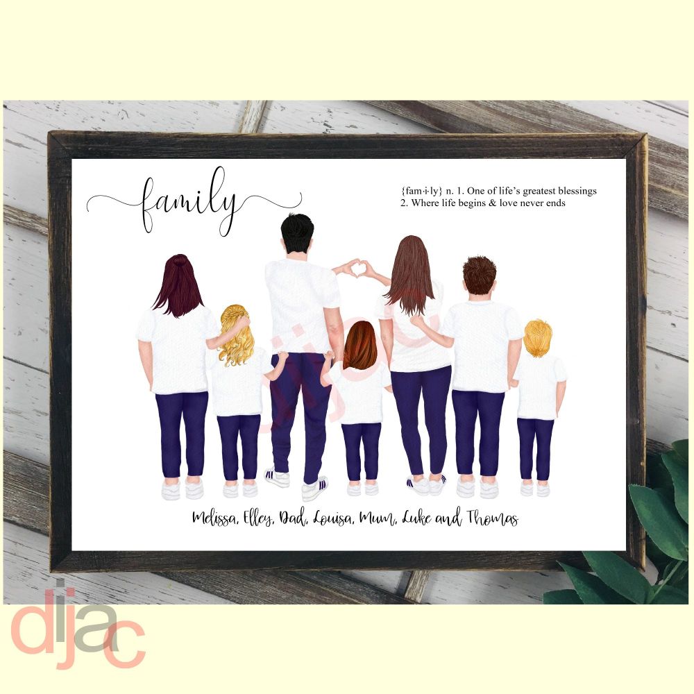 7 CHARACTER JEANS & T-SHIRT FAMILY PRINT