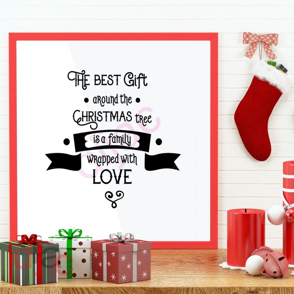 THE BEST GIFT AROUND THE CHRISTMAS TREE<br>15 x 15 cm