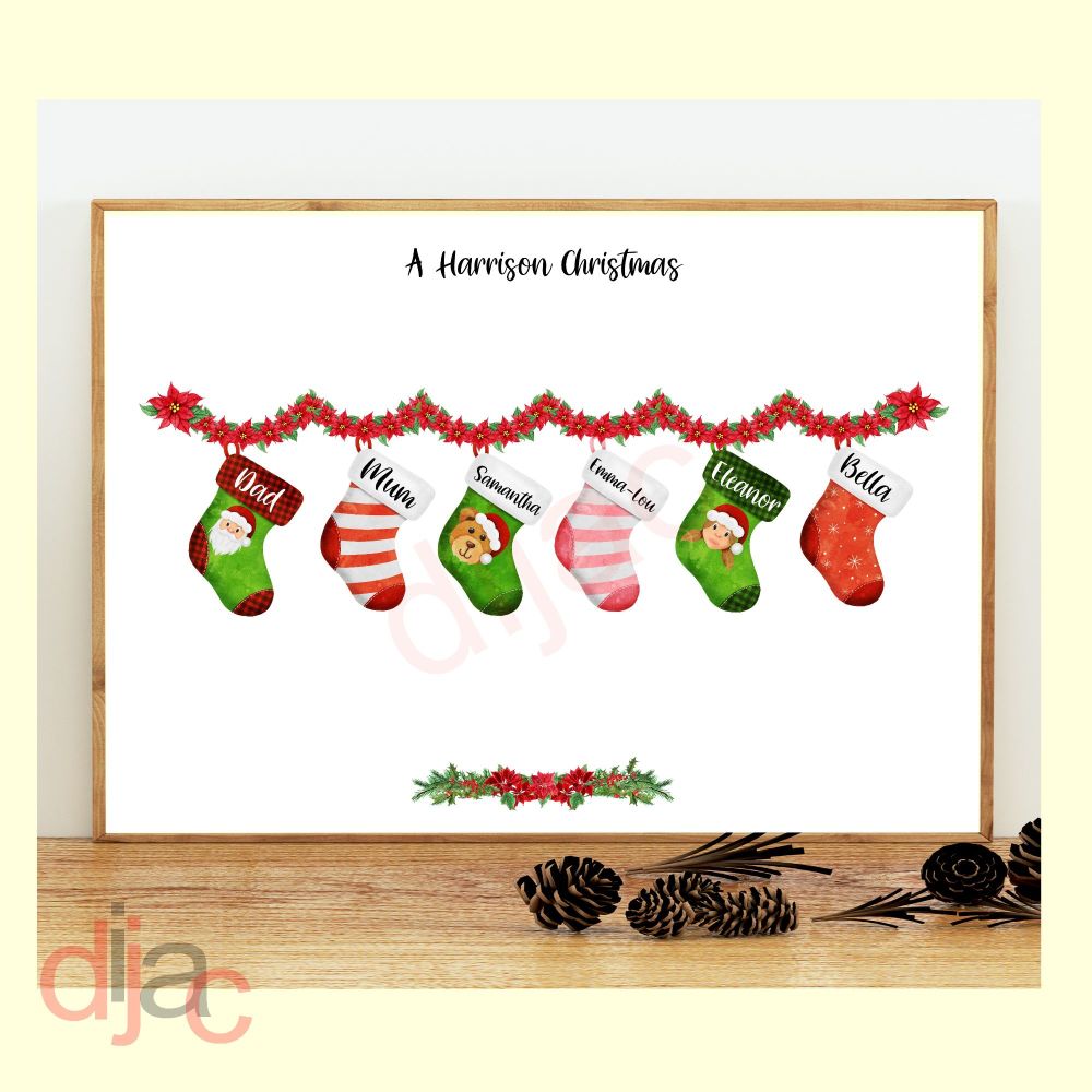 <!-- 001 -->6 CHARACTER CHRISTMAS STOCKING (D1) FAMILY PRINT