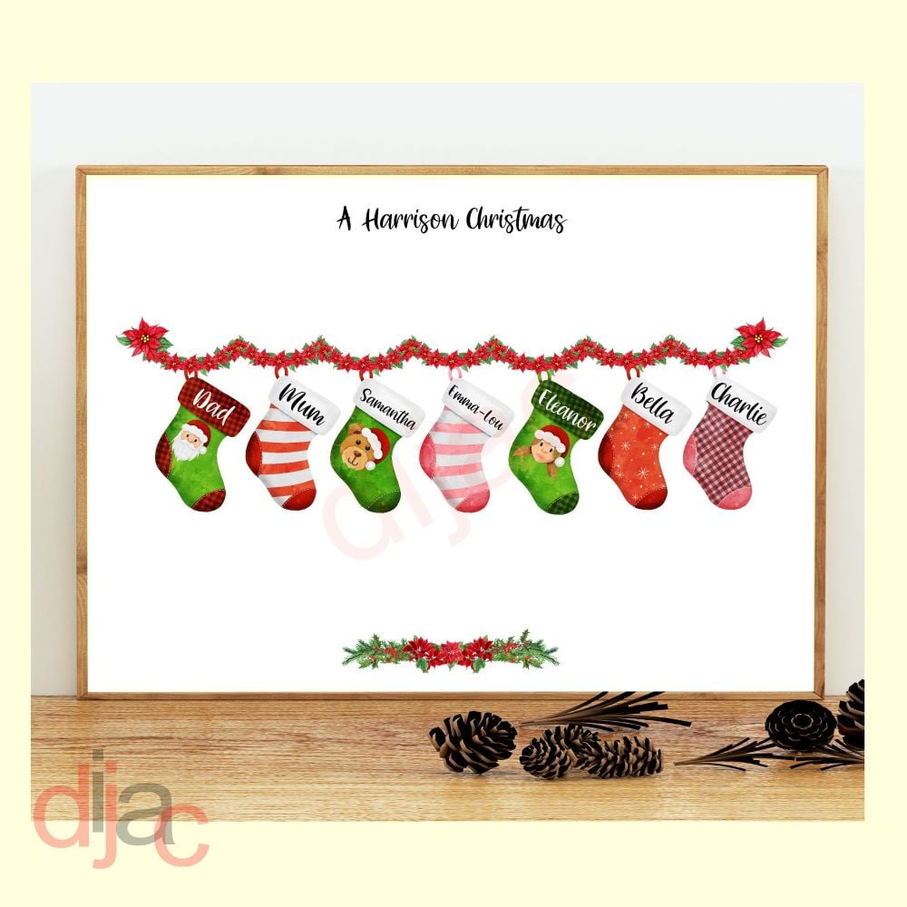 <!-- 001 -->7 CHARACTER CHRISTMAS STOCKING (D1) FAMILY PRINT