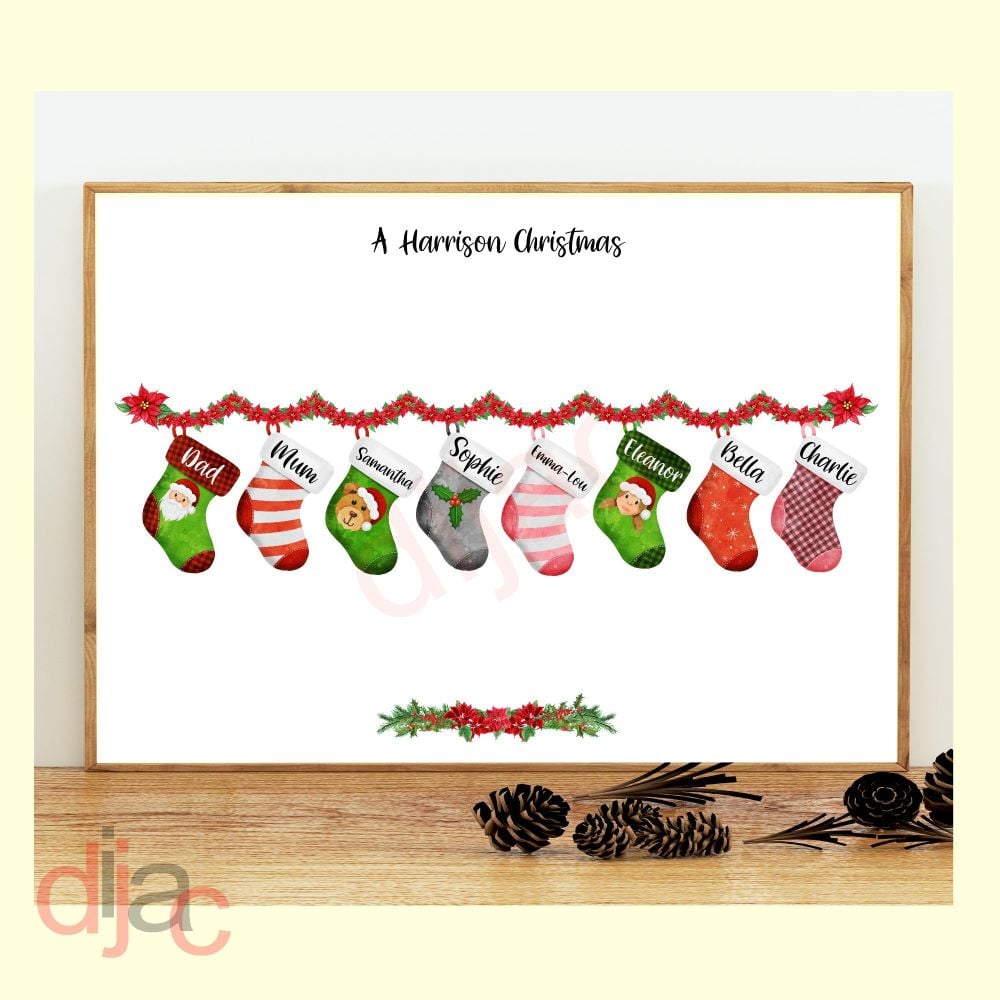 <!-- 001 -->8 CHARACTER CHRISTMAS STOCKING (D1) FAMILY PRINT
