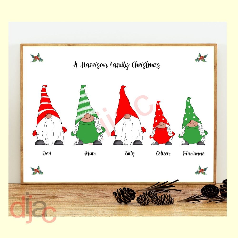 <!-- 003 -->5 CHARACTER CHRISTMAS GNOMES (D1) FAMILY PRINT