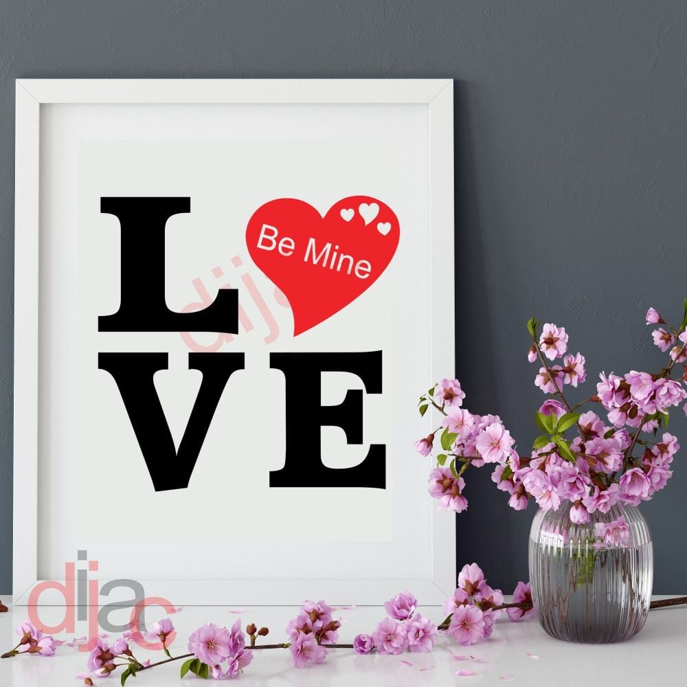LOVE BE MINE<br>15 x 15 cm
