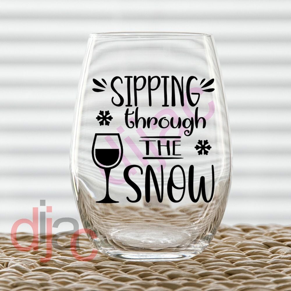 SIPPING THROUGH THE SNOW<br>7.5 x 7.5 cm decal