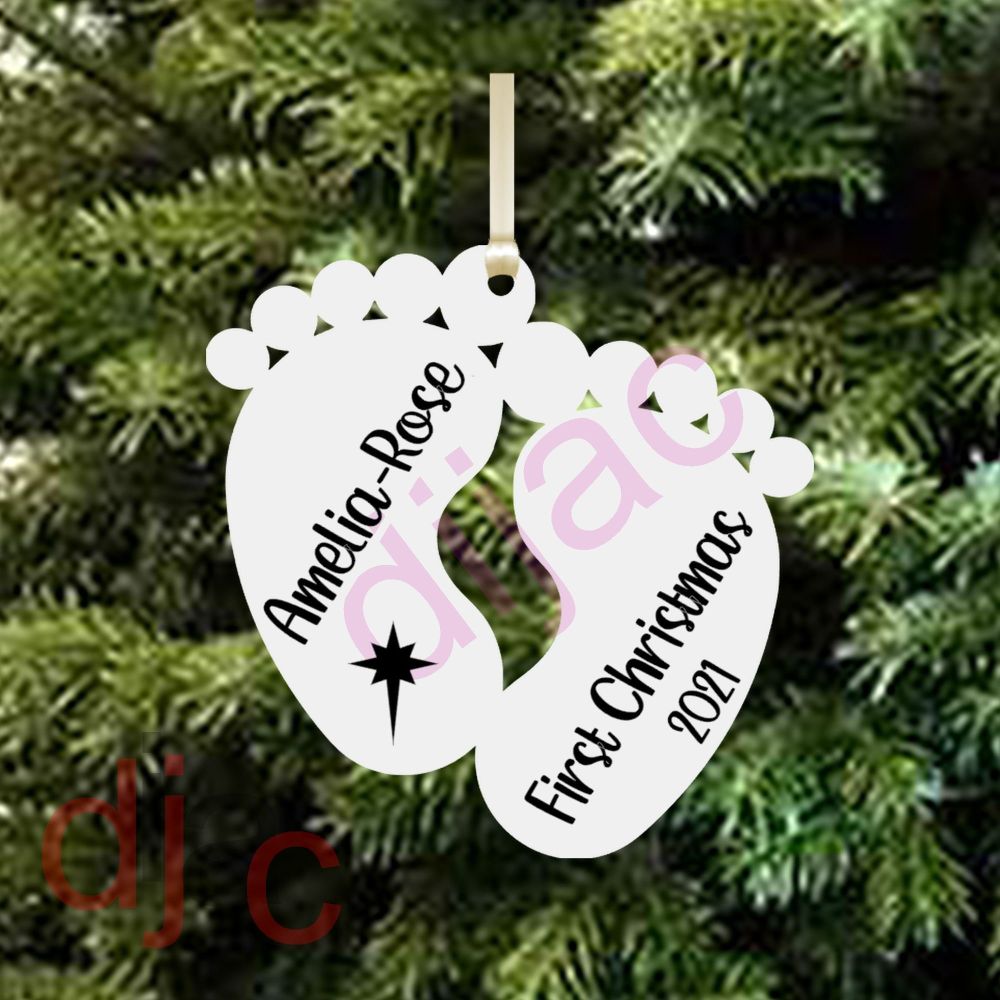 BABY'S FIRST CHRISTMAS<BR>Personalised (D2)<br>10 cm ACRYLIC FEET