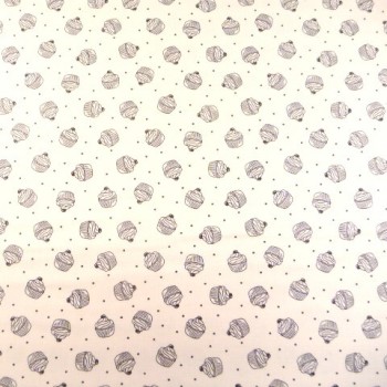 897 Cakes Printed Cotton Quilting Fabric | Makower