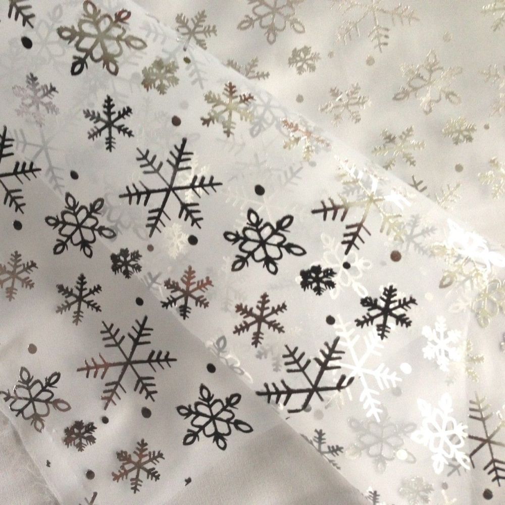 L1791-03 Silver Snowflakes Organza Christmas Fabric 150cm Wide Sold in 1/4m, 1/2m, 1m Lengths