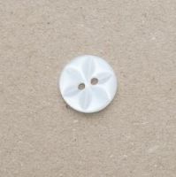 CP86-01-18L White  12mm Star Buttons x 10