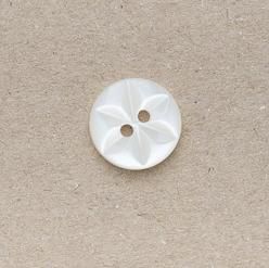 CP86-08 12mm Star Buttons - Cream