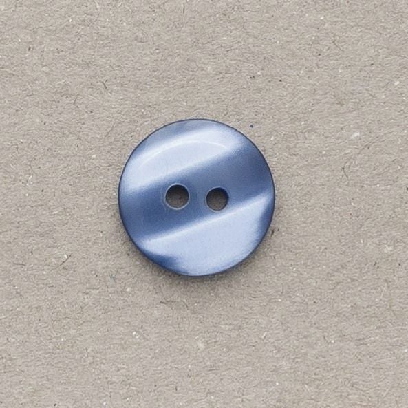 CP736-24-26L Lavender Pearlescent 18mm Buttons x 10
