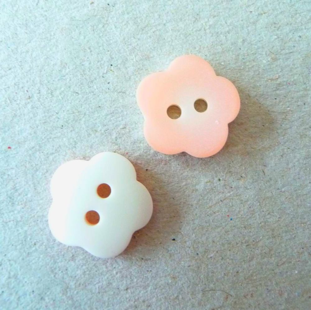 P436-1382 Pink Frosted Flower 15mm Buttons x 10