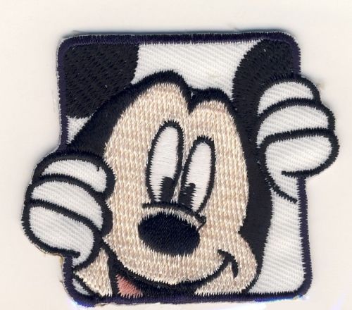 33952 Mickey Mouse