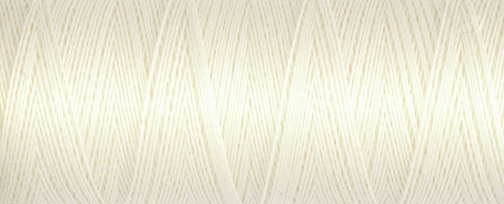 1 Cream Guterman Sew All Thread 250m