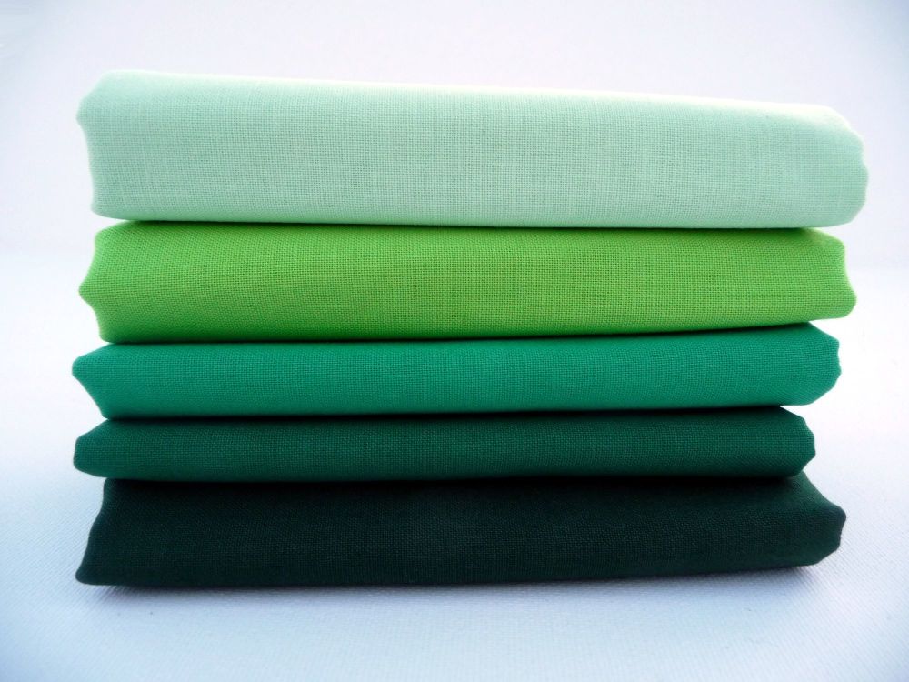 FQB7 Fat Quarter Quilting Fabric Bundle - Greens | Makower