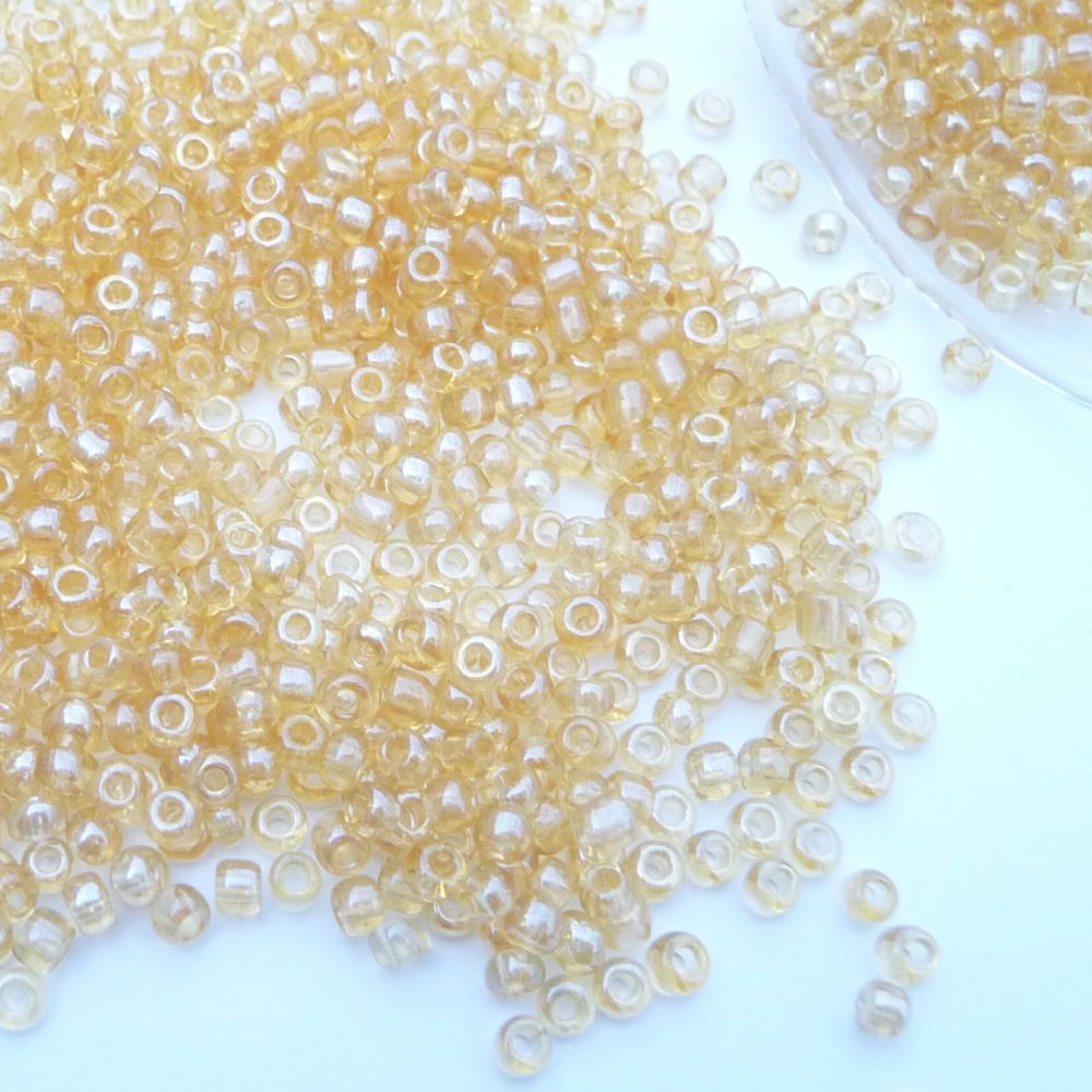 Vintage Gold Rocaille Seed Beads BC7229