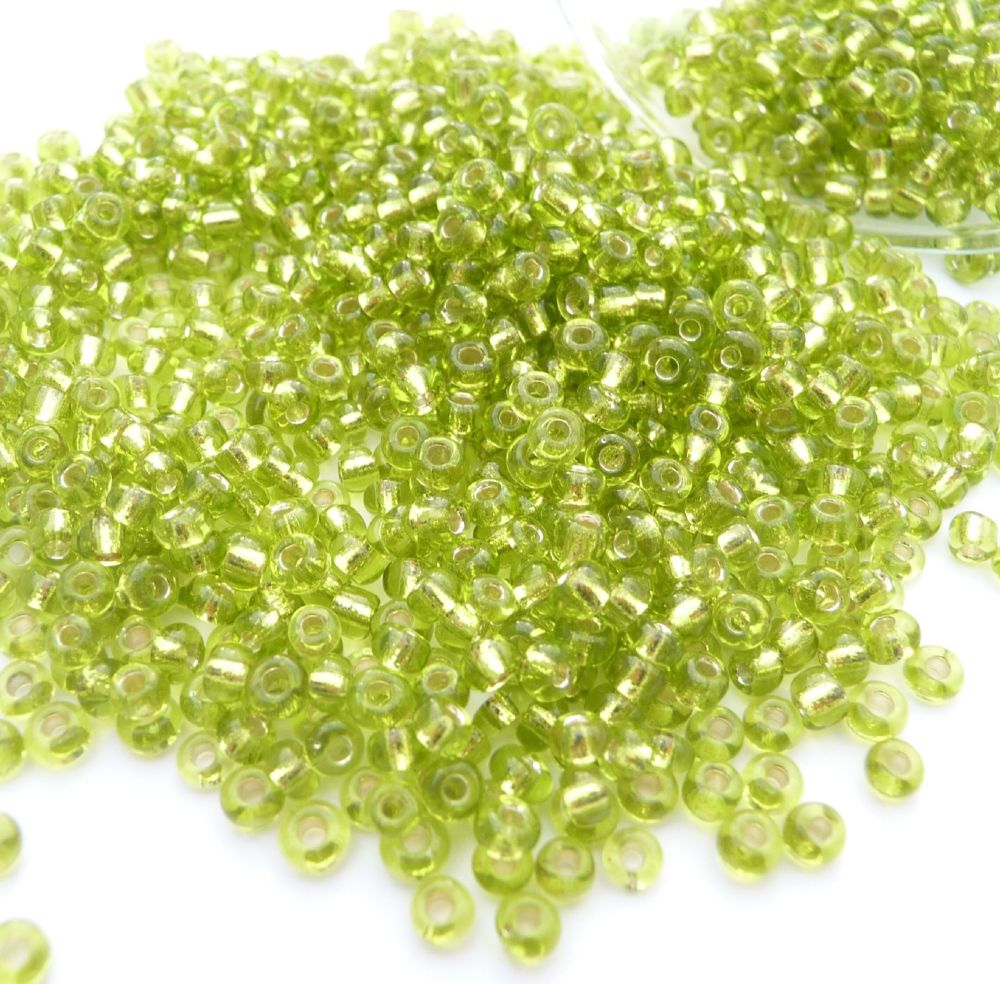 Green Rocaille Seed Beads BC7239