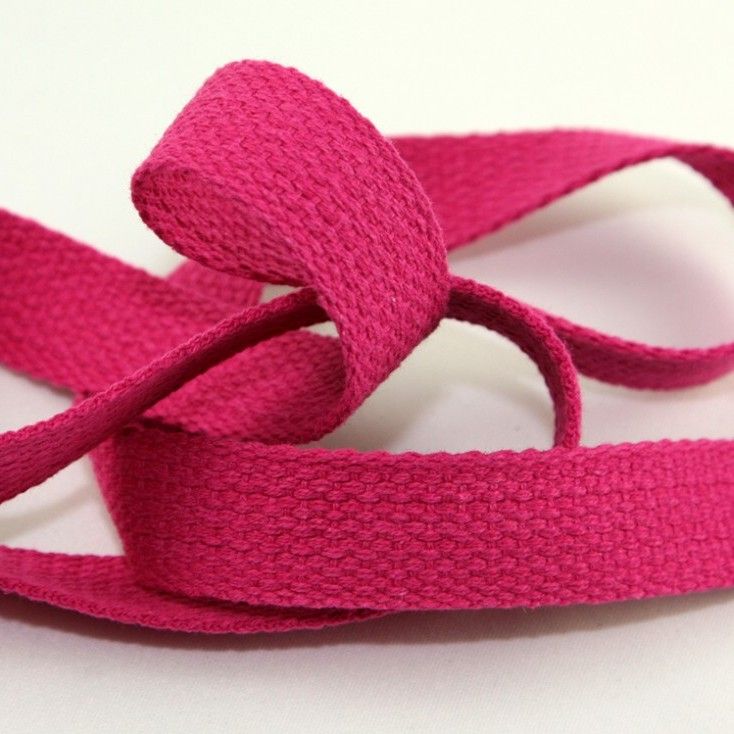 Strapping - Cerise Pink - 100%  Cotton T58