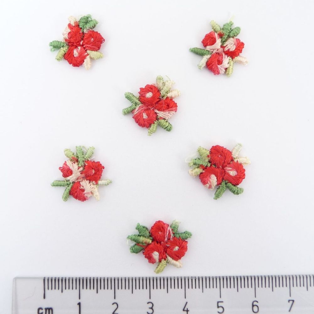 RBM-RF Embroidered Rosebuds & Leaves - Red x 6