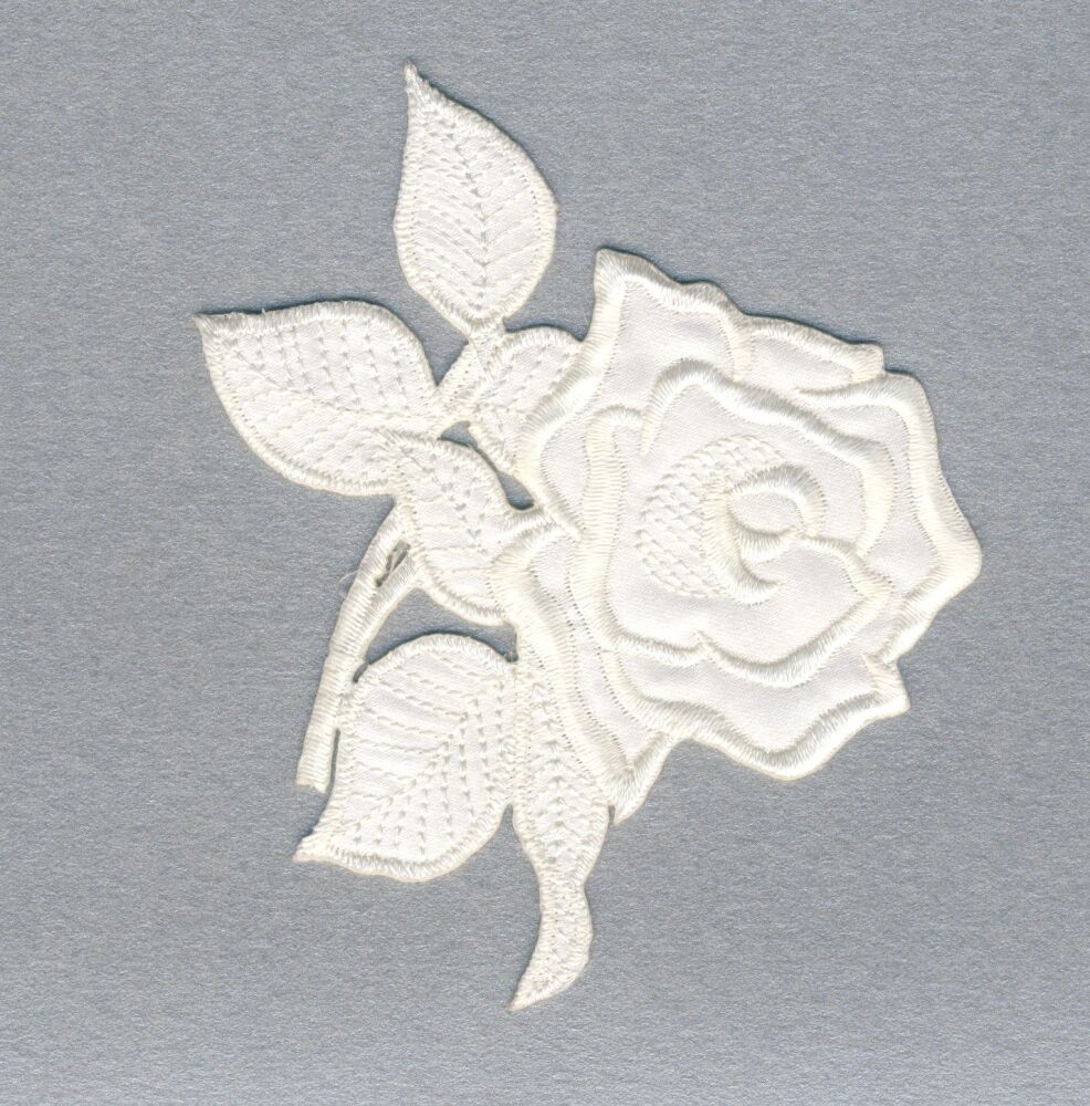 M0019W White Rose Iron On Motif